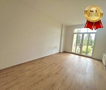 NEU & In Renovierung! Charmante Wohnung mit 2 Balkonen I moderne Ei... - Foto 1