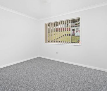 4 bedroom home with ocean views over Bombo Beach! - Photo 2
