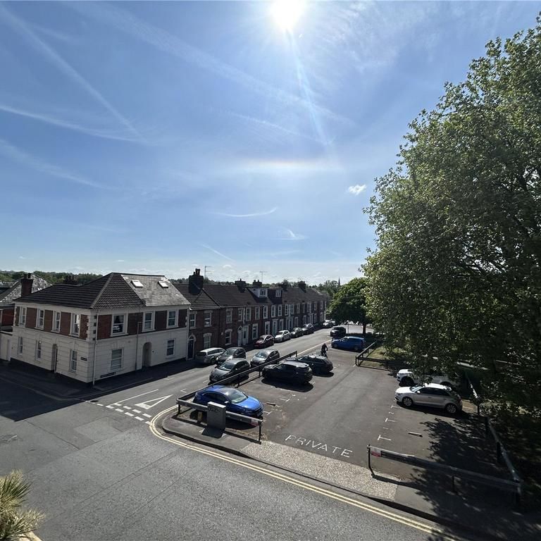 1 bedroom terraced house to rent - Photo 1