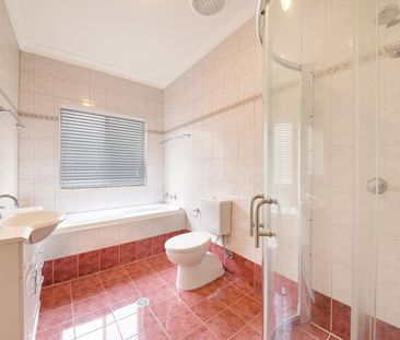 1/59a Telopea Street, Mount Colah NSW 2079 - Townhouse For Rent | D... - Photo 2