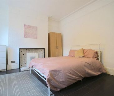 5 bedroom house to rent - Photo 3