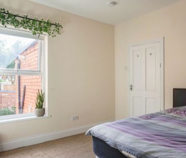 2 Bed Terraced House, War Lane, B17 - Photo 6