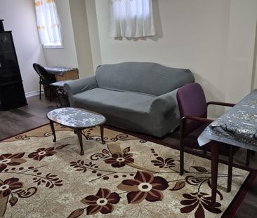 For Lease - 9 Hawkridge Trail, Brampton, Ontario - Photo 2