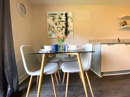 Slater House, Woden Street, Salford, M5 4UE - Photo 2