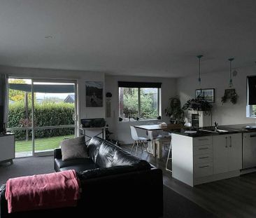 4 Bedroom Family home Winter 2026 - Photo 3