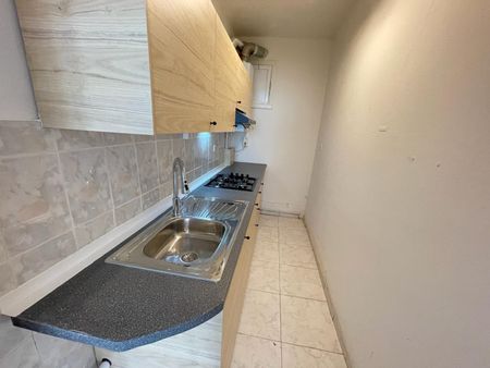 APPARTEMENT - Photo 3