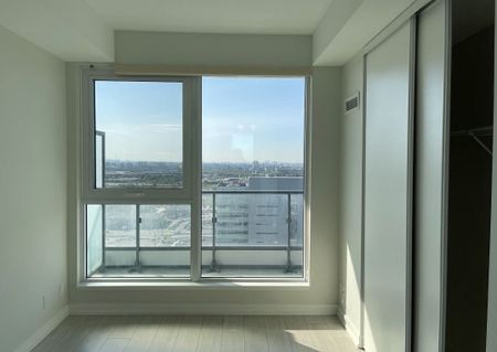 For Lease - 5 Buttermill Avenue Unit# 3009, Vaughan, Ontario - Photo 2