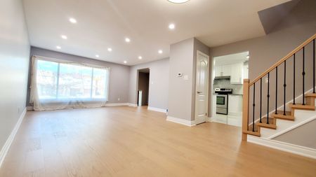 For Lease - 20 Rakewood Crescent, Toronto, Ontario - Photo 2