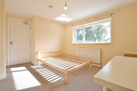 5 bedroom semi-detached house to rent - Photo 5