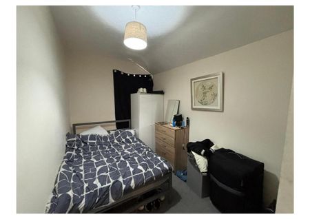 3 bedroom house to rent - Photo 2