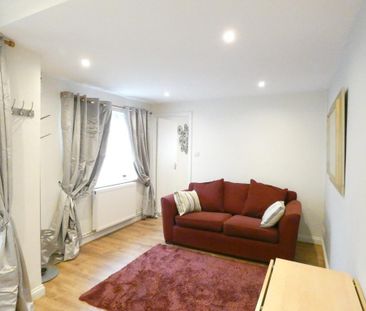 1 bedroom ground floor flat to rent - Photo 6