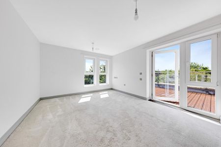 1 bedroom retirement property to rent - Photo 2