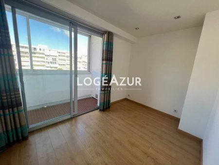 Location AppartementGolfe-Juan - Photo 3