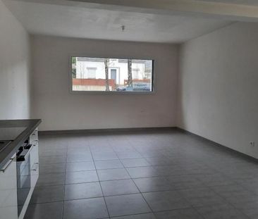 Louer maison 4 pièces de 104 m² - Photo 4