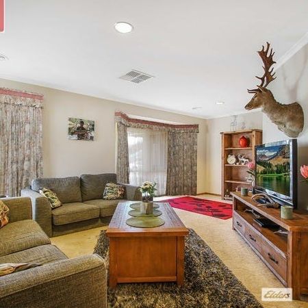 Spacious 4-Bedroom Home - Photo 5