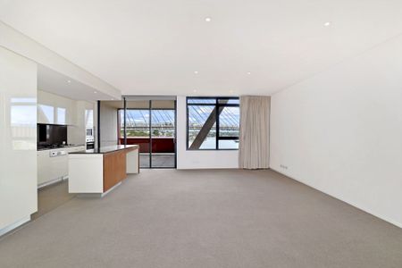 Luxury Two Bedroom with Study at Harbourfront Living in Jacksons Landing - Photo 5