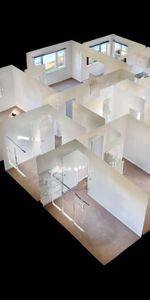 Spacious Living Space for Rent! - Photo 3