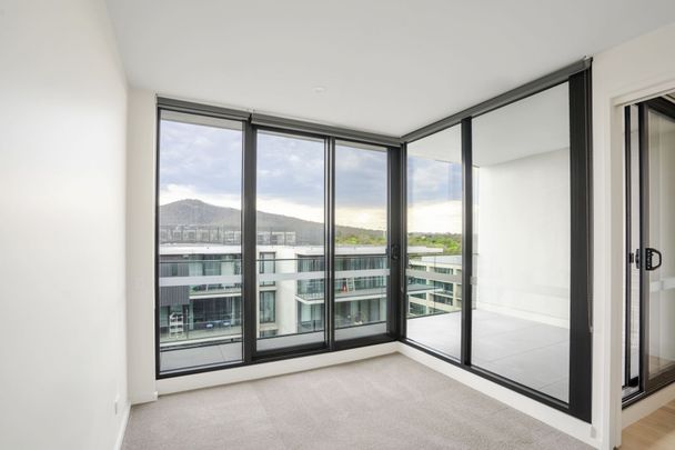 704/65 Cooyong Street, Braddon - Photo 1