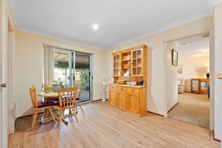 Three Bedroom Home in Cooloongup - Photo 5