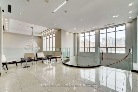 For Lease - 39 Galleria Parkway Unit# 106, Markham, Ontario - Photo 2