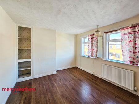 2 bed semi-detached house to rent in Simpson Place, Mexborough, S64 - Photo 5