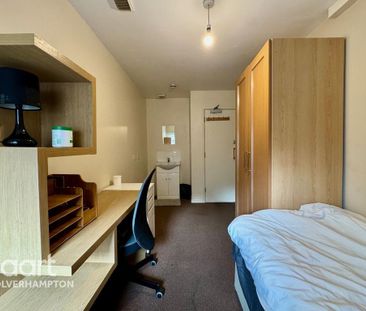 1 bedroom in a flat share to rent - Photo 4
