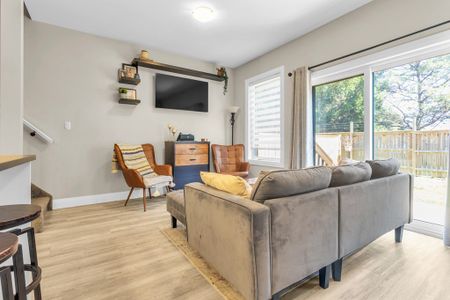 For Lease - 360 Quarter Town Line Unit# 504, Tillsonburg, Ontario - Photo 2