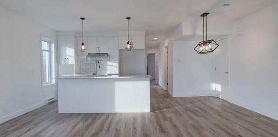 Charmant appartement 5 1/2 à Ascot Corner - Photo 2