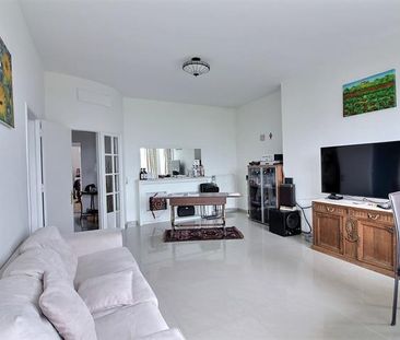 Verhuur appartement 2 kamers, 96m² - Foto 2