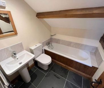 3 bedroom barn conversion to rent - Photo 5