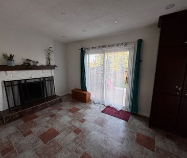 For Lease - 20 Hemingford Place, Whitby, Ontario - Photo 1