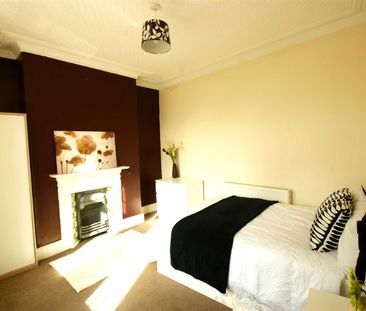 Ravenscar Avenue, Leeds - Photo 6