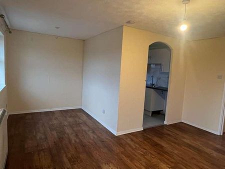 Shafter Road, Dagenham, RM10 - Photo 5