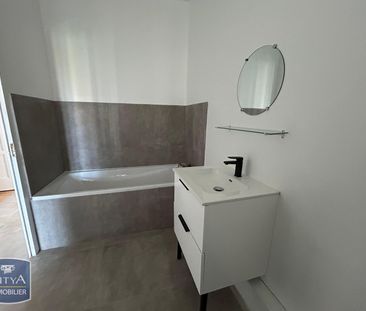 Location Appartement 4 pièces 120m² LA ROCHELLE 17000 - Photo 6