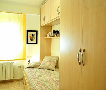 Carrer de l'Encarnació, Barcelona, Catalonia 08025 - Photo 6