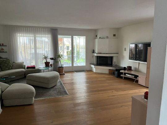 5-ROOM HOUSE IN ZWILLIKON (ZH), FURNISHED, TEMPORARY - Foto 1