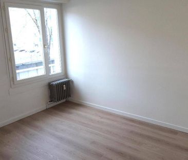 Location appartement rénové 4 pièces 66 m² à Cluses (74300) - Photo 2