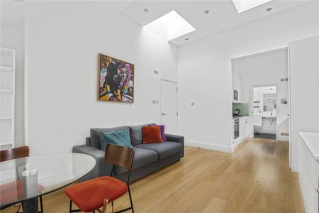 Great Russell Street, London, WC1B 3BN - Photo 3