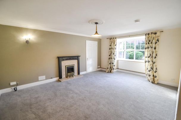 6 bedroom detached house to rent - Photo 1