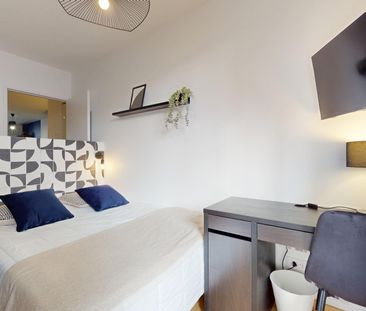 Désire Claude F Colocation 3 chambres à Saint Etienne - Photo 2