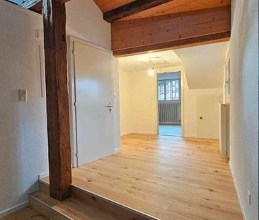 2.5 Zimmer, 93 m², 3. Stock - Photo 1