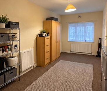 3 bedroom property to rent - Photo 4