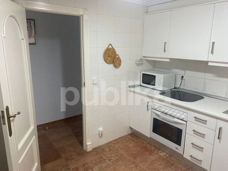 3 room luxury Flat for rent in Santa Pola, Valencia - Photo 5