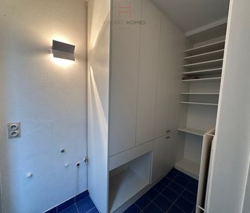 Ruim drie slaapkamer appartement nabij de Zeedijk - Photo 2