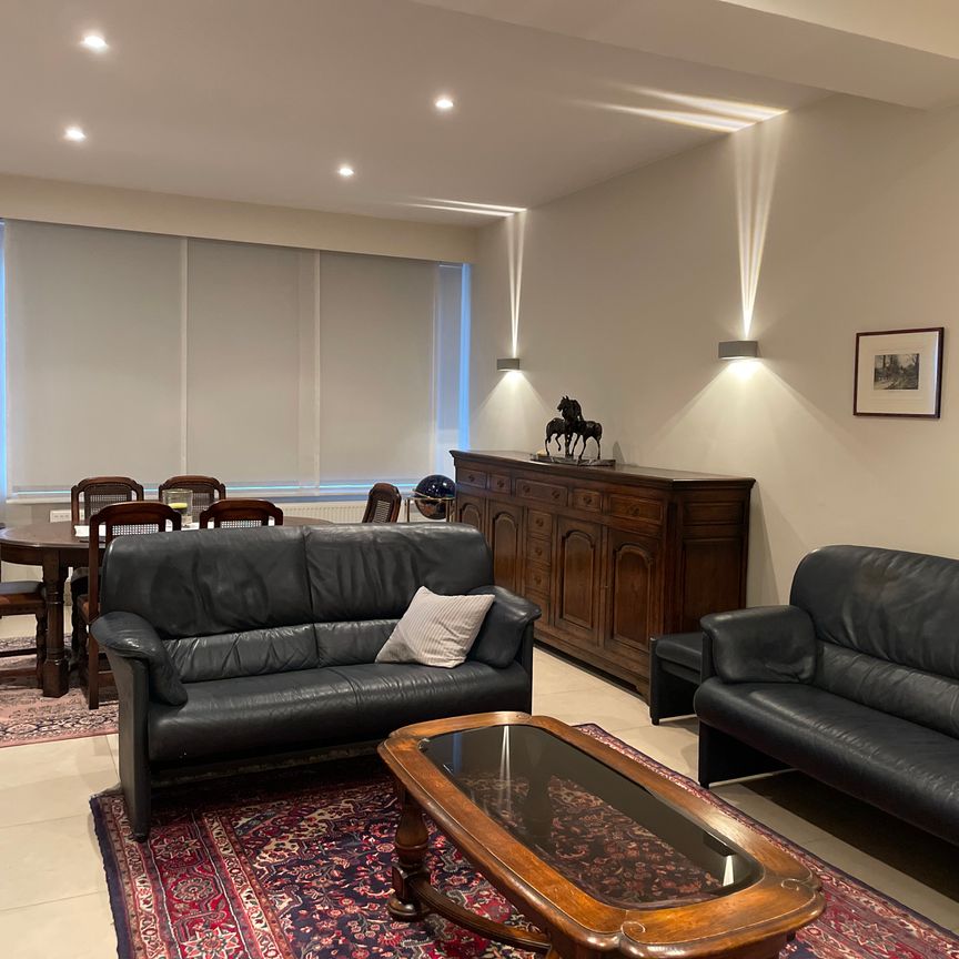 Luxe gelijkvloers APPARTEMENT - Foto 1