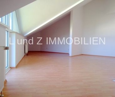 Single-Wohnung 1 Zimmer mit Blick ins Grüne. - Foto 1