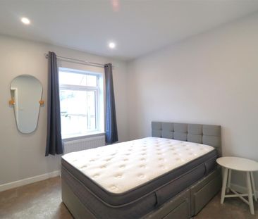 Queen Street, Newmarket - Photo 5