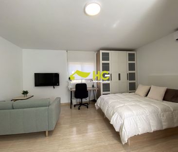 Alquiler Estudio en Urbanización - El Bosque, Villaviciosa De Odón - Photo 4