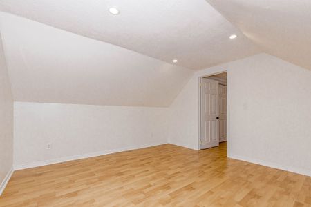 For Lease - 80 Albani Street, Toronto, Ontario - Photo 5