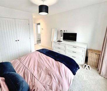 2 bedroom coach house to rent - Photo 4